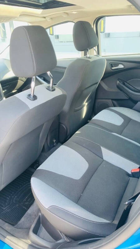 2012 Ford Focus SE