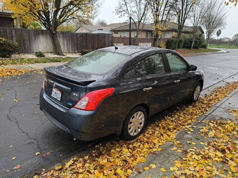 2015 Nissan Versa 1.6 S