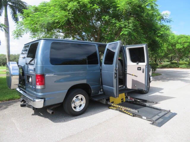 2013 Ford E-Series E-150 XLT