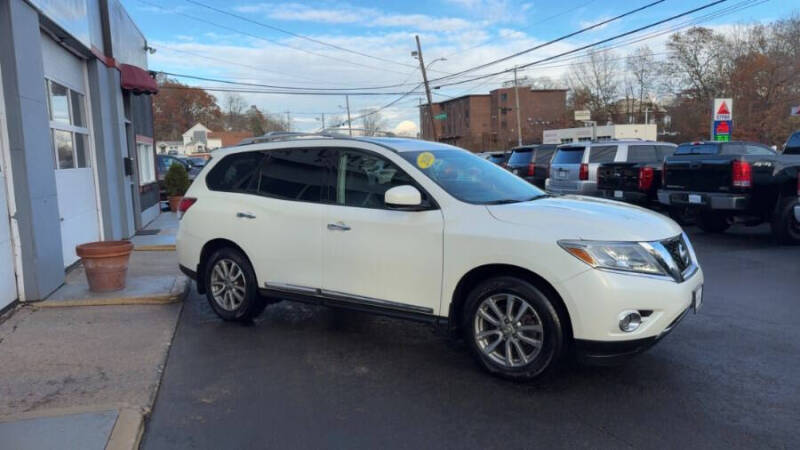 2016 Nissan Pathfinder