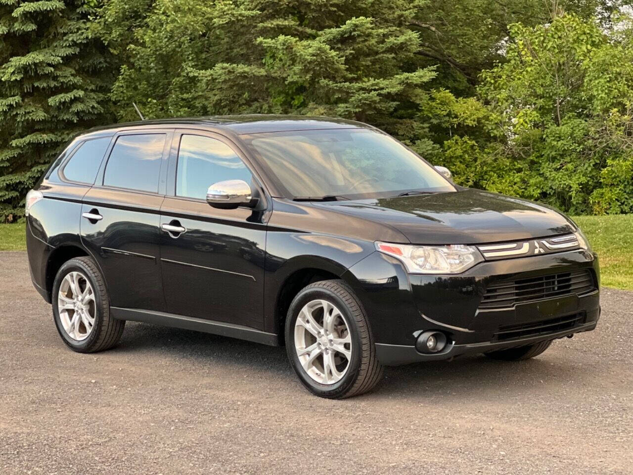 2014 Mitsubishi Outlander for sale at Town Auto Inc in Clifton Park, NY