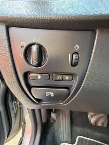 2012 Volvo XC90 3.2 R-Design