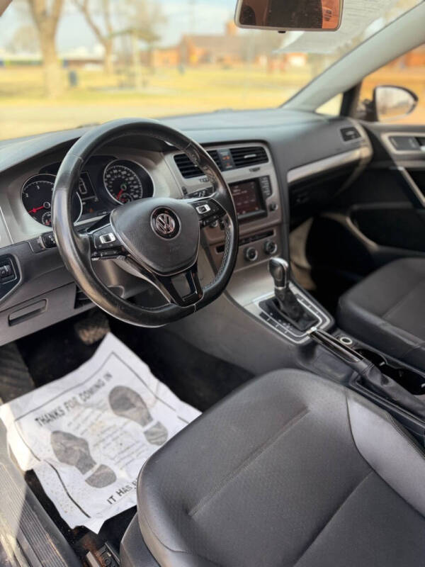 2015 Volkswagen Golf TDI S