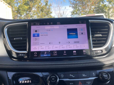 2022 Chrysler Pacifica Touring