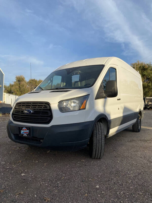 2016 Ford Transit Base's photo