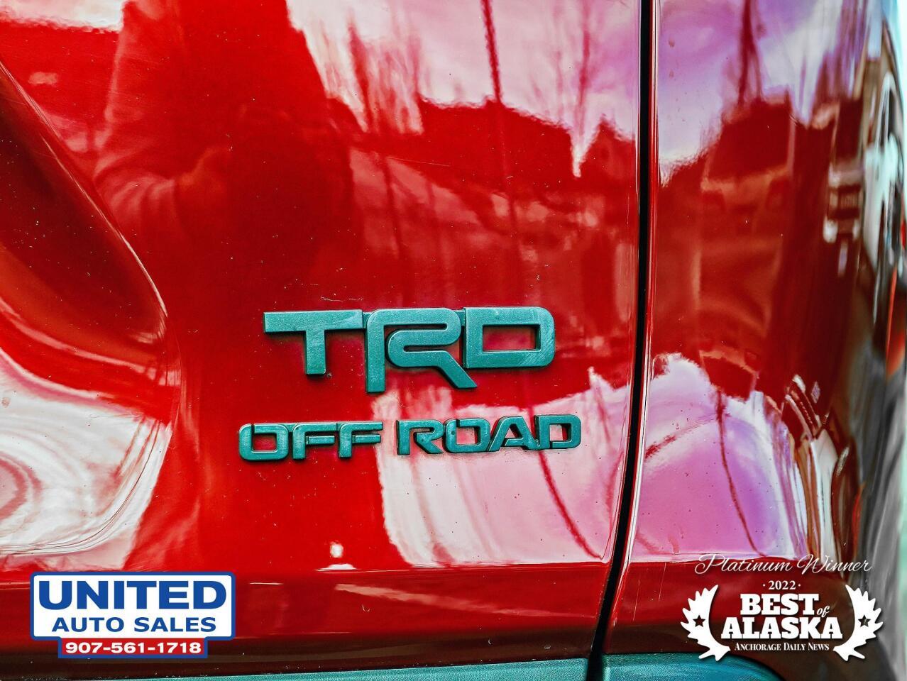 2020 Toyota RAV4 TRD Off-Road Sport Utility 4D 29