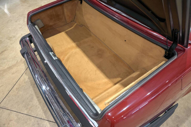 1982 Mercedes-Benz 380-Class 380 SL