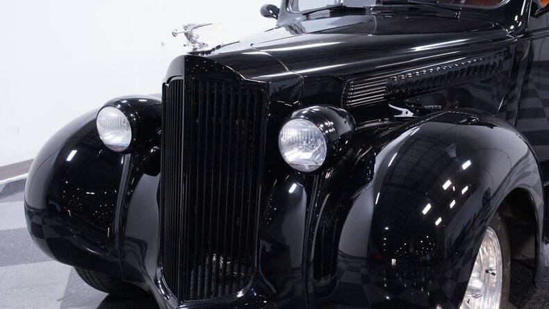 1939 Packard 120