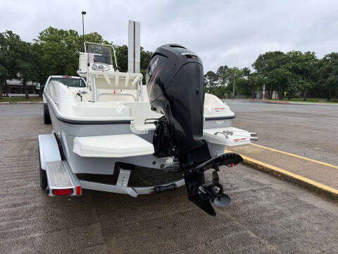 2019 Bayliner Element F18