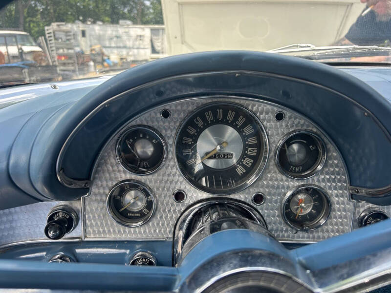 1957 Ford Thunderbird