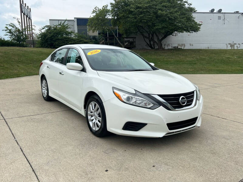 2016 Nissan Altima for sale at Best Buy Auto Mart in Lexington KY