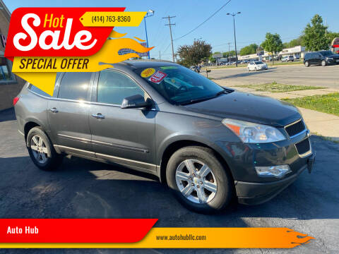2009 Chevrolet Traverse for sale at Auto Hub in Greenfield WI