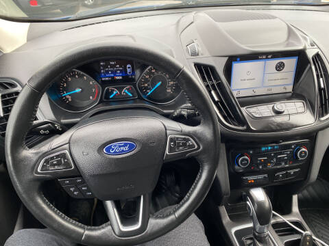 2019 Ford Escape SEL