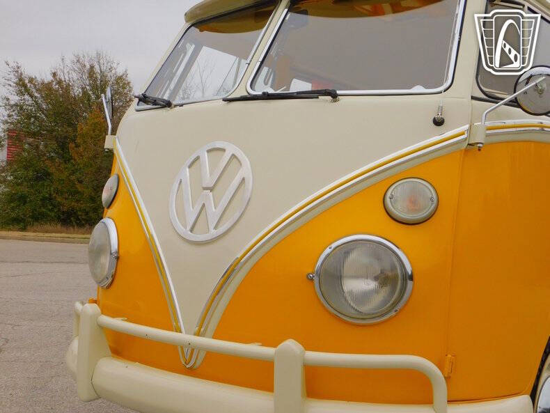 1975 Volkswagen Type 2