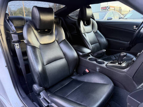 2016 Hyundai Genesis Coupe 3.8