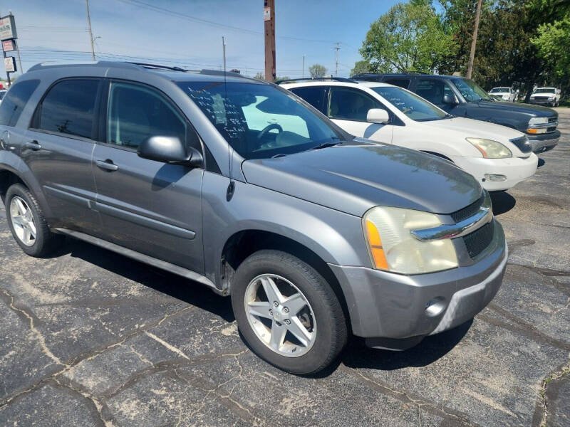 2005 Chevrolet Equinox LT photo 2