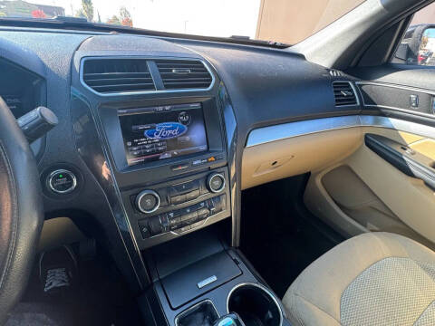 2016 Ford Explorer XLT