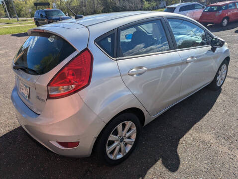 2013 Ford Fiesta SE