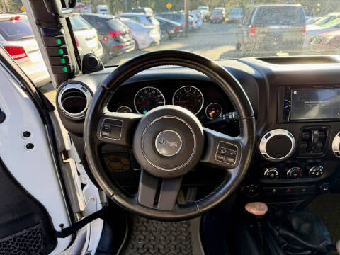 2012 Jeep Wrangler Unlimited Sahara