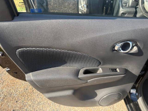 2014 Nissan Versa Note SV