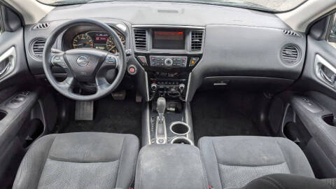 2015 Nissan Pathfinder