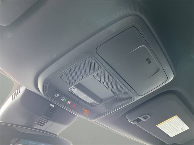 2024 Chevrolet Traverse LS