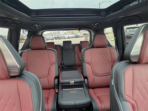 2025 Infiniti QX80 Autograph