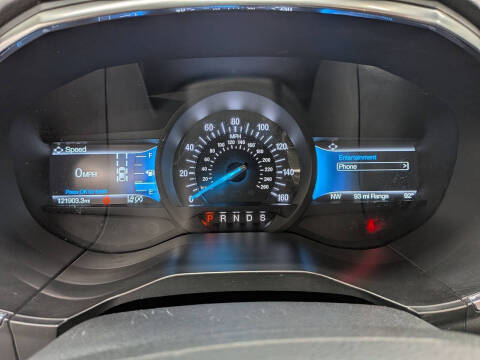 2021 Ford Edge Titanium