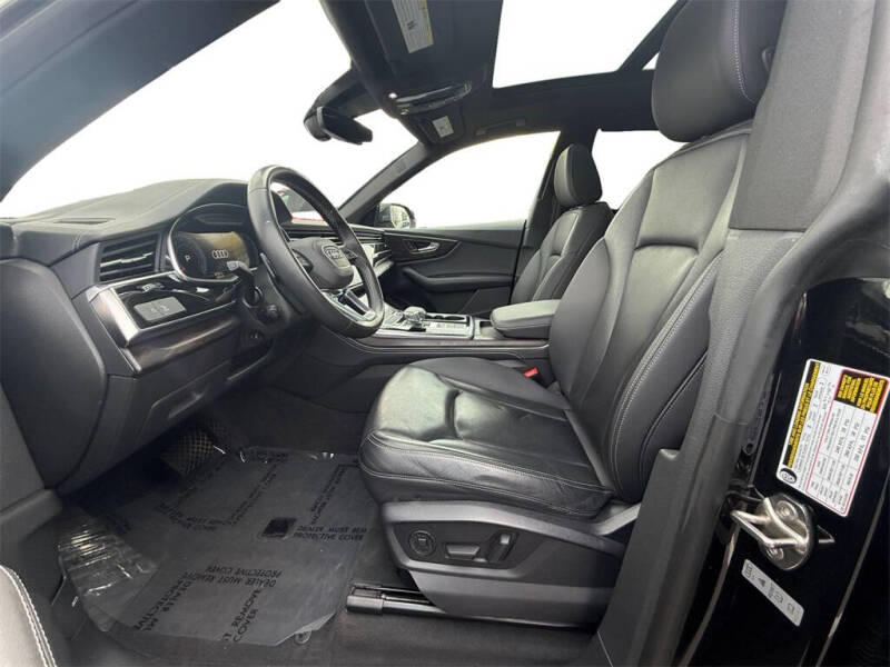 2023 Audi Q8 quattro Premium Plus 55 TFSI