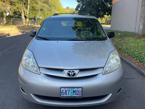 2004 Toyota Sienna