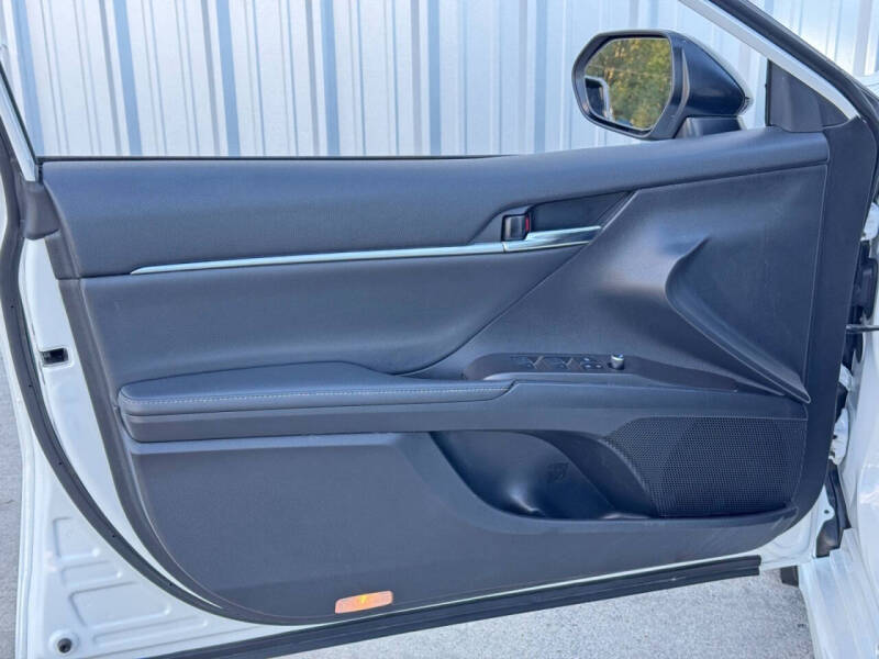 2023 Toyota Camry Hybrid XSE