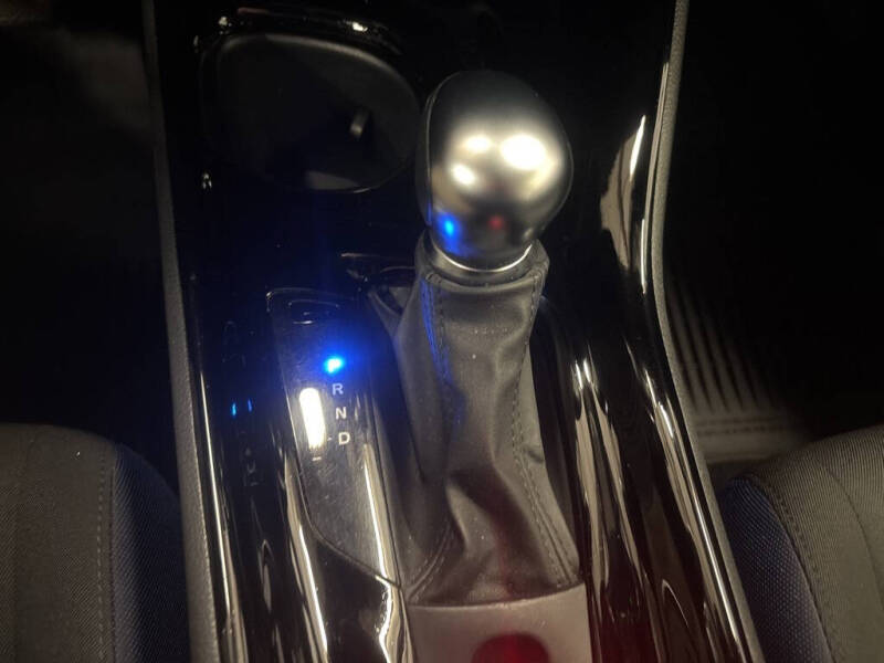 2021 Toyota C-HR XLE