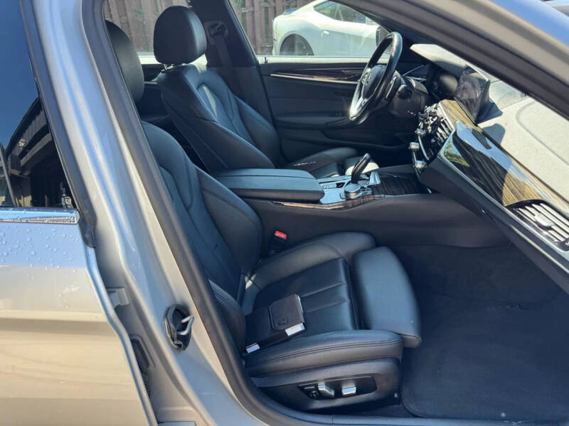 2020 BMW 5 Series 530i xDrive