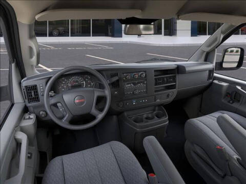 2025 GMC Savana 2500