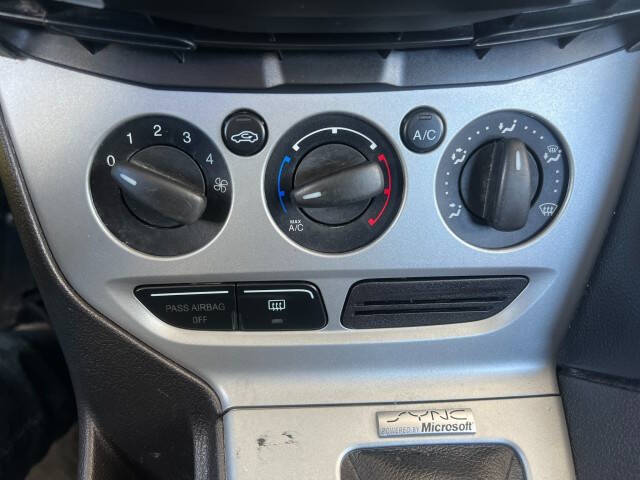 2012 Ford Focus SE