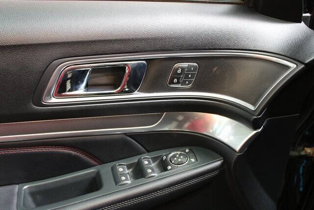 2019 Ford Explorer Sport