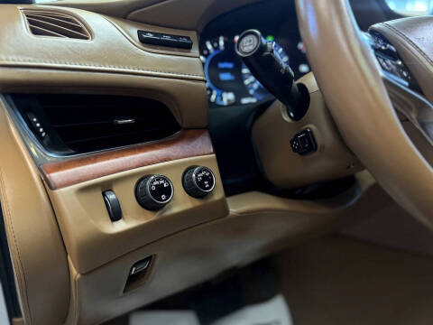 2017 Cadillac Escalade ESV Platinum