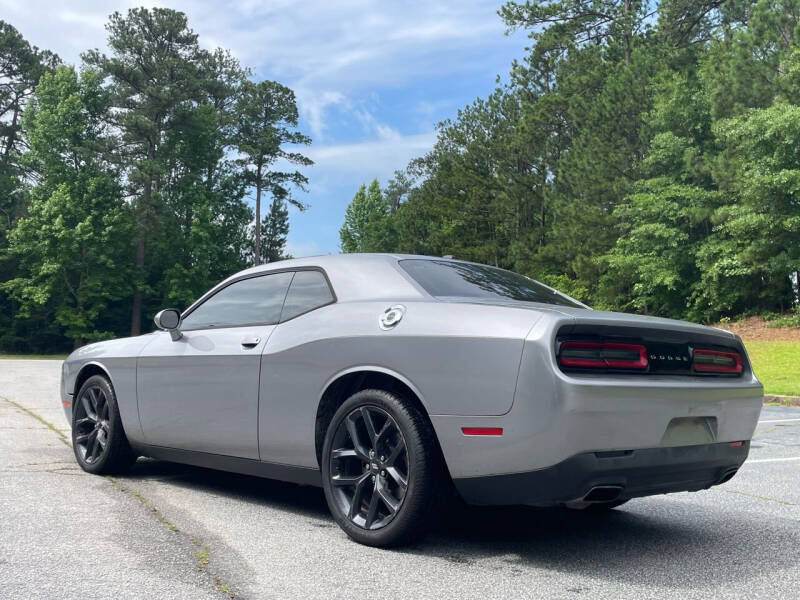 2015 Dodge Challenger SXT