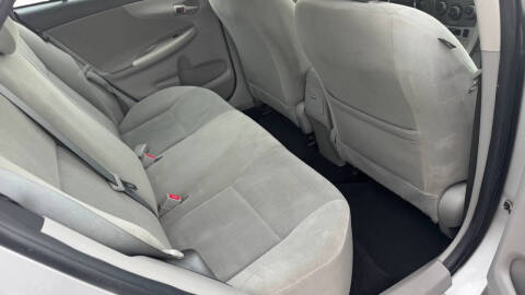 2012 Toyota Corolla LE