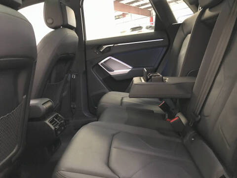 2023 Audi Q3 quattro S line Prem Plus 45 TFSI