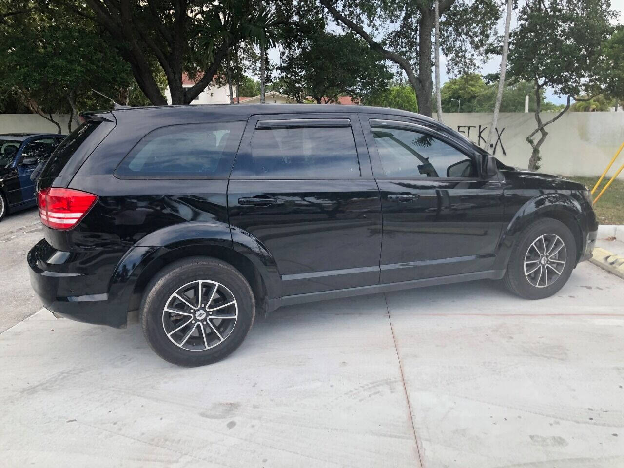2018 Dodge Journey  - $12,500