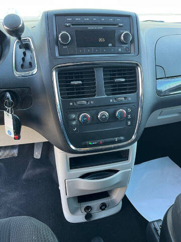 2016 Dodge Grand Caravan American Value Package