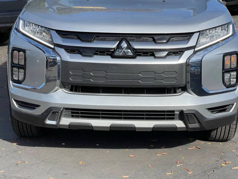 2020 Mitsubishi Outlander Sport SE