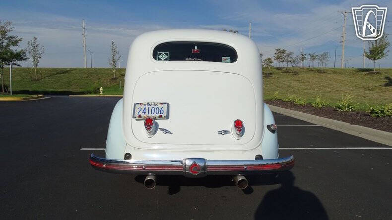 1935 Pontiac Coupe