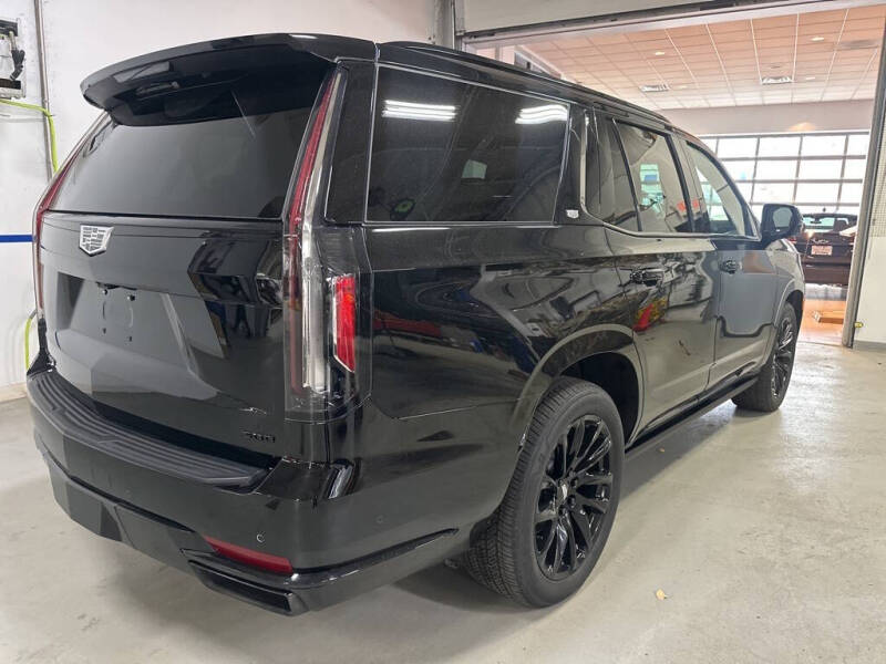 2024 Cadillac Escalade Sport Platinum