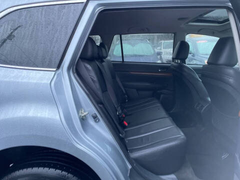 2013 Subaru Outback 2.5i Limited