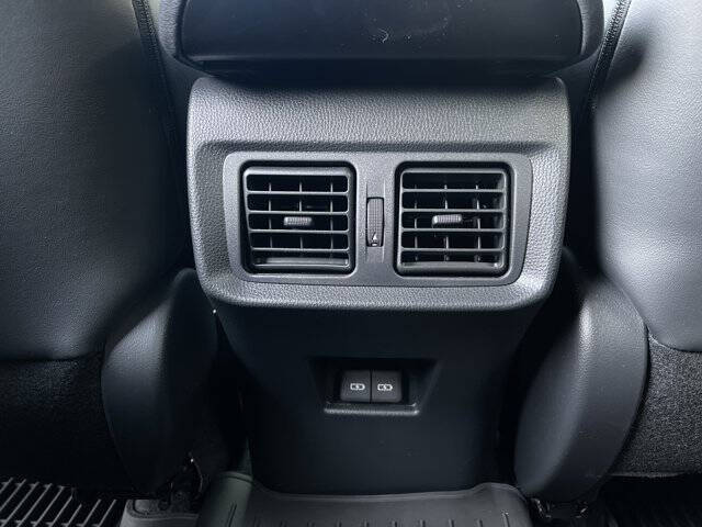 2023 Toyota Venza LE