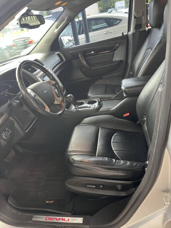 2014 GMC Acadia Denali