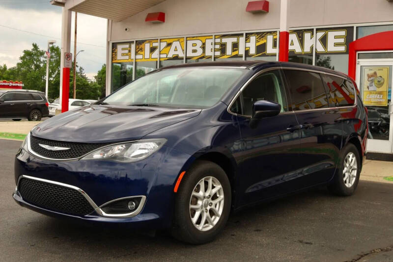 2017 Chrysler Pacifica Touring