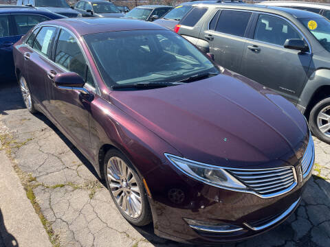 2013 Lincoln MKZ for sale at B. Fields Motors, INC in Pittsburgh PA